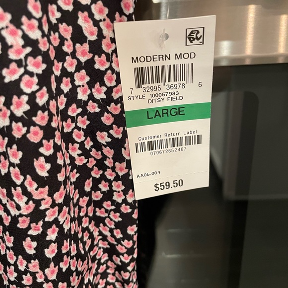 INC Floral ruffle sleeve top - Picture 3 of 3